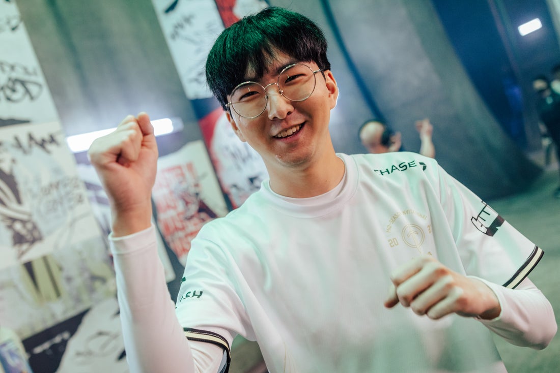 而是通过中 而是通过中